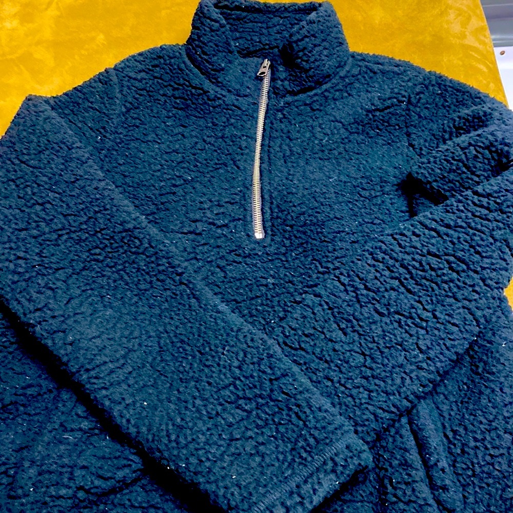Abercrombie & Fitch Fleece Pullover